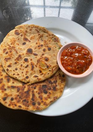 पनीर पराठा (Paneer paratha recipe in hindi) रेसिपी मुख्य फोटो