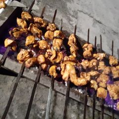A picture of Chicken tikka BBQ.
