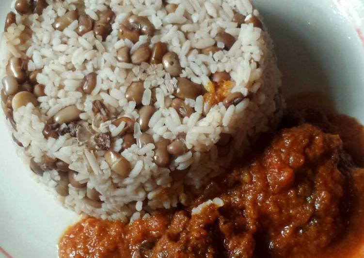Rice and beans with stew