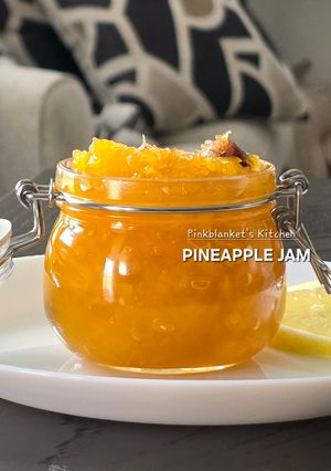 A picture of Pineapple Jam 🍍.