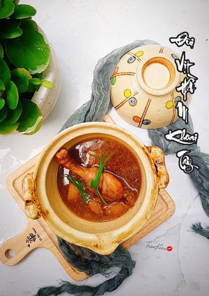 Hình của món Đùi vịt hầm khoai tây.