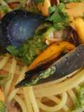 Spaghetti con molluschi e una cremina...