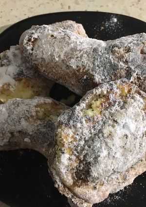 (Rossz érzés elűző) Túrós kifli recept fotója