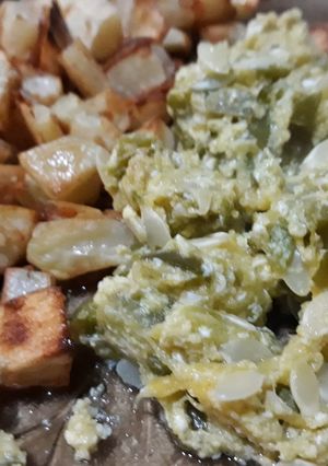 Una foto de Zapallo revuelto con papas