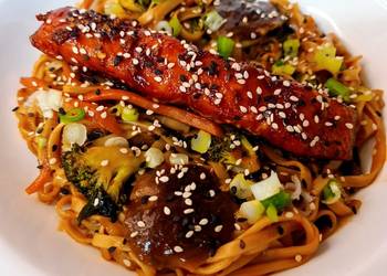 Best Recipe Honey Soy Glazed Salmon Udon Noodle Stir Fry  Savory Delicious