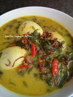 Foto resep Gulai Daun Singkong (tambah telur ayam rebus)