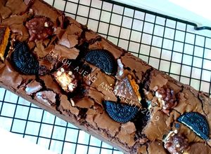 Foto resep Fudgy Brownie Shiny/ Brownies Panggang (Takaran Sendok,No Mixer)