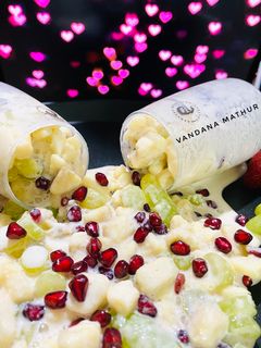 फ्रूट क्रीम(Fruit cream recipe in hindi) रेसिपी मुख्य फोटो
