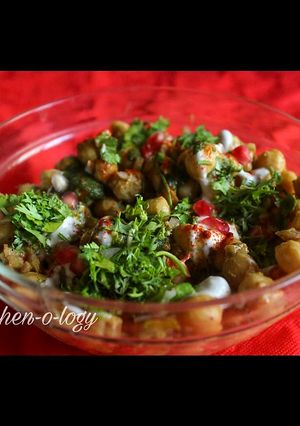 A picture of Chana Chaat.