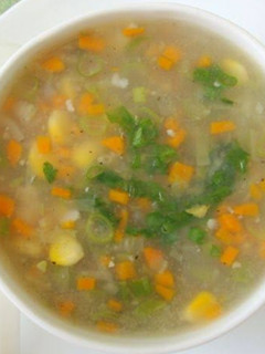 ஸ்வீட் கார்ன் சூப்(Sweet corn soup recipe in tamil) செய்முறை முக்கிய புகைப்படம்