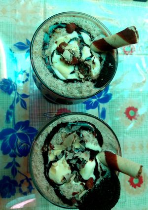 A picture of Oreo shake.