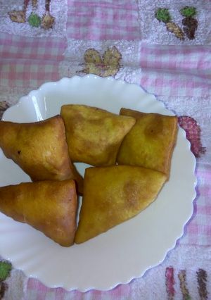 A picture of Cinnamon mandazi.