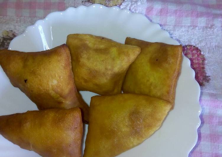 Cinnamon mandazi