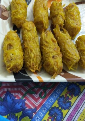 A picture of Noodles potato kabab.