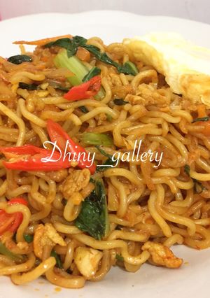 Foto resep Indomie tek tek rumahan