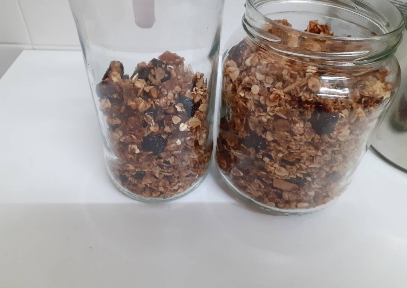 Granola de arándanos, coco y frutos secos