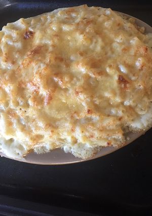 A picture of Family mac and cheese.