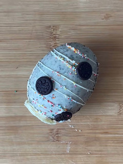Una foto de Huevos de Pascua rellenos Oreo