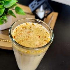 A picture of Dryfruit milk.