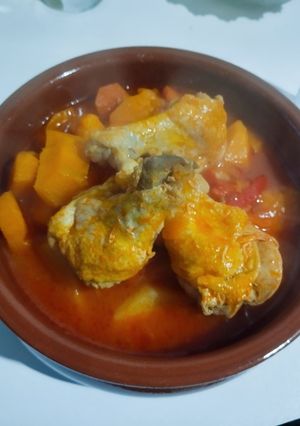 Una foto de Estofado de Pollo de la Casa
