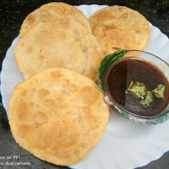 A picture of Moong Dal Kachori.