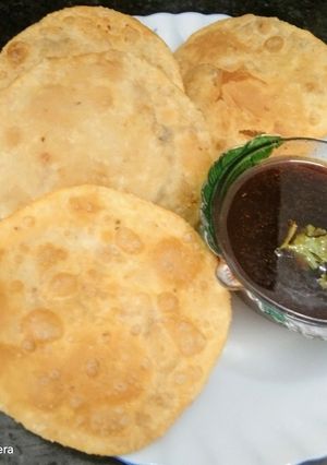 A picture of Moong Dal Kachori.
