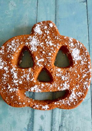 A picture of Pumpkin Gingerbread.