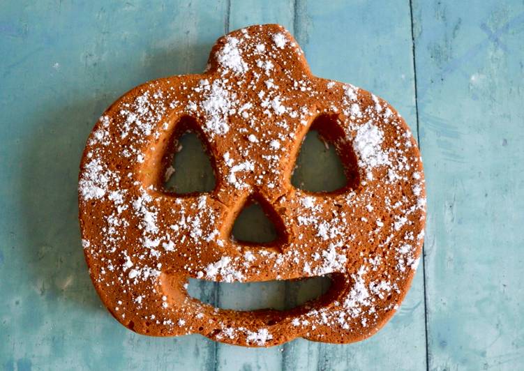 The Best Ever Pumpkin Gingerbread