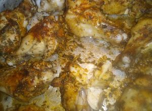 Una foto de Pollo condimentado al horno