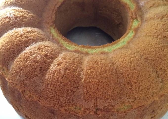 Resep Bolu Pandan 5 Telur Kecil (4 Butir Telur Besar) Oleh Yuchan Kitchen -  Cookpad Resep Bolu Pandan 5 Telur Kecil (4 Butir Telur Besar) Oleh Yuchan Kitchen -  Cookpad