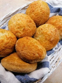 Élesztő mentes zsemle recept fotója