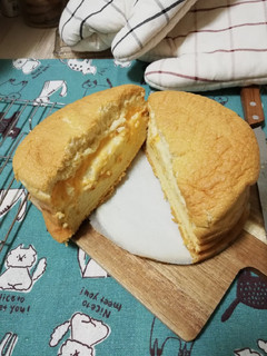 爆漿起司蜂蜜戚風蛋糕 的食譜成品照片