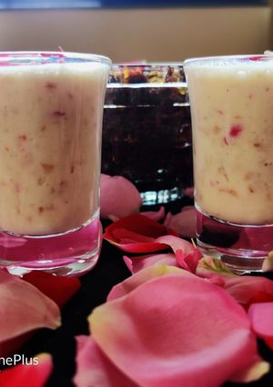 A picture of Homemade gulkand shots.