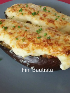 Una foto de Berenjena rellena a la boloñesa