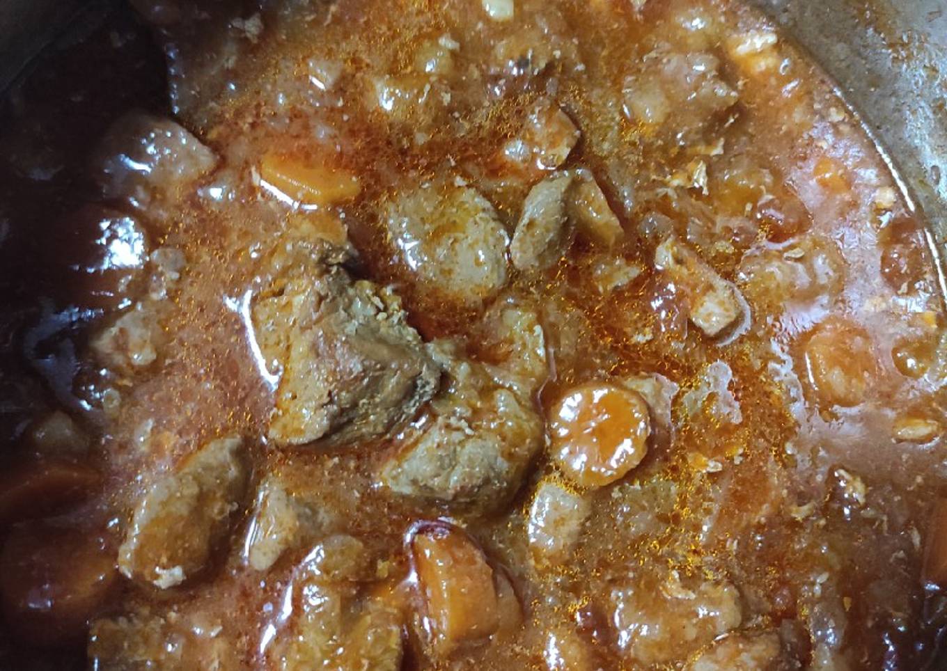 Tacos de cerdo guisado con verduras