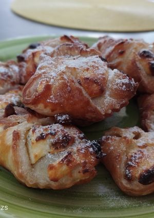Túrós batyu gluténmentes leveles tésztából, laktózmentes töltelékkel recept fotója