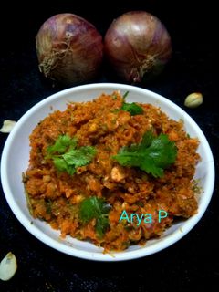 कांद्याची चटणी (kandyachi chutney recipe in marathi) रेसिपी चे मुख्य फोटो 