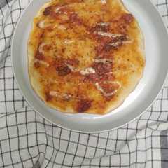 Pizza On Budget Minimalis Rasa Domino's রেসিপির প্রধান ছবি