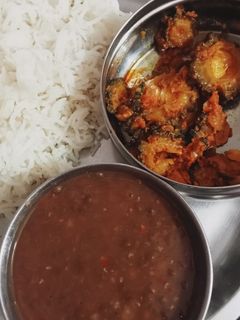 काली मलका दाल और चावल (kali malka dal aur chawal recipe in Hindi) रेसिपी मुख्य फोटो