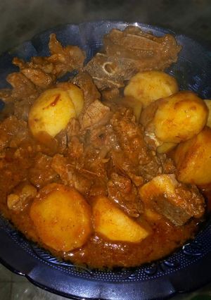A picture of Beef Stew with Waru.