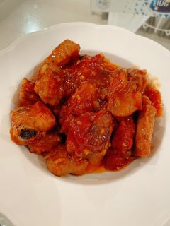 Hình của món Sườn xào chua ngọt.