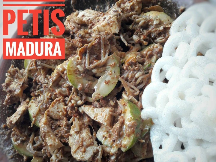 Cara Mudah Menyiapkan Resep 35. Rujak Petis Madura / olahan petis merah / petis udang yang Enak Banget Anti Ribet, Bisa Manjain Lidah