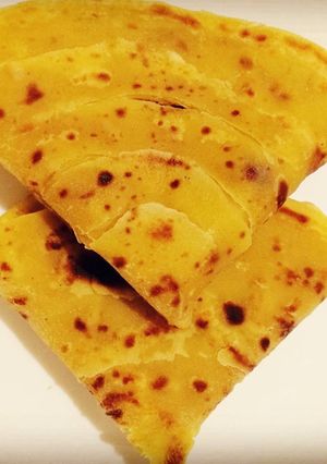 A picture of #MyKenyanTraditionalDish Pumpkin/cinnamon chapatis.