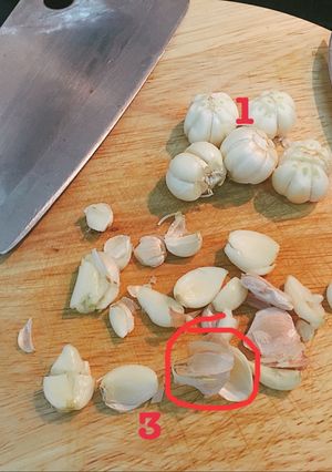 Hình của món Làm sao bóc tỏi Lý Sơn cho lẹ?.