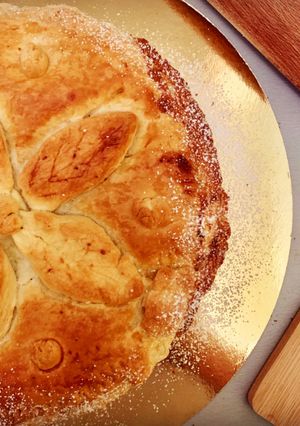 Une photo de Galette des rois noisette chocolat