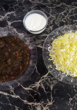 عکسی از دستور قرمه سبزی