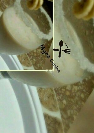A picture of Banana milkshake.