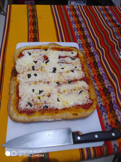 Una foto de Pizza con harina integral y 0000