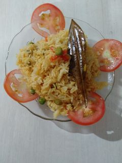 पुलाव (pulav recipe in marathi) रेसिपी चे मुख्य फोटो