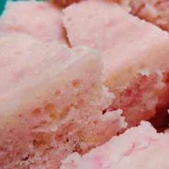 Raspberry cake A picture of Raspberry cake.